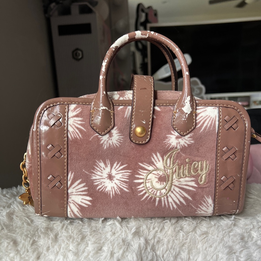 Juicy Couture vintage cosmetic makeup bag